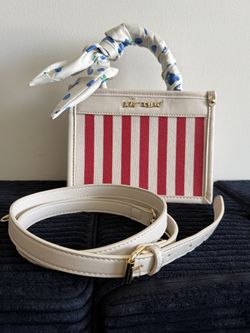 Betsey Johnson XOX Lucy NWT