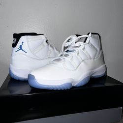 Jordan 11 Legend Blue 