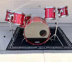 Ludwig Classic Drum Kit 28” Kick