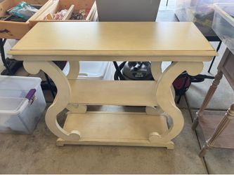 Accent Table