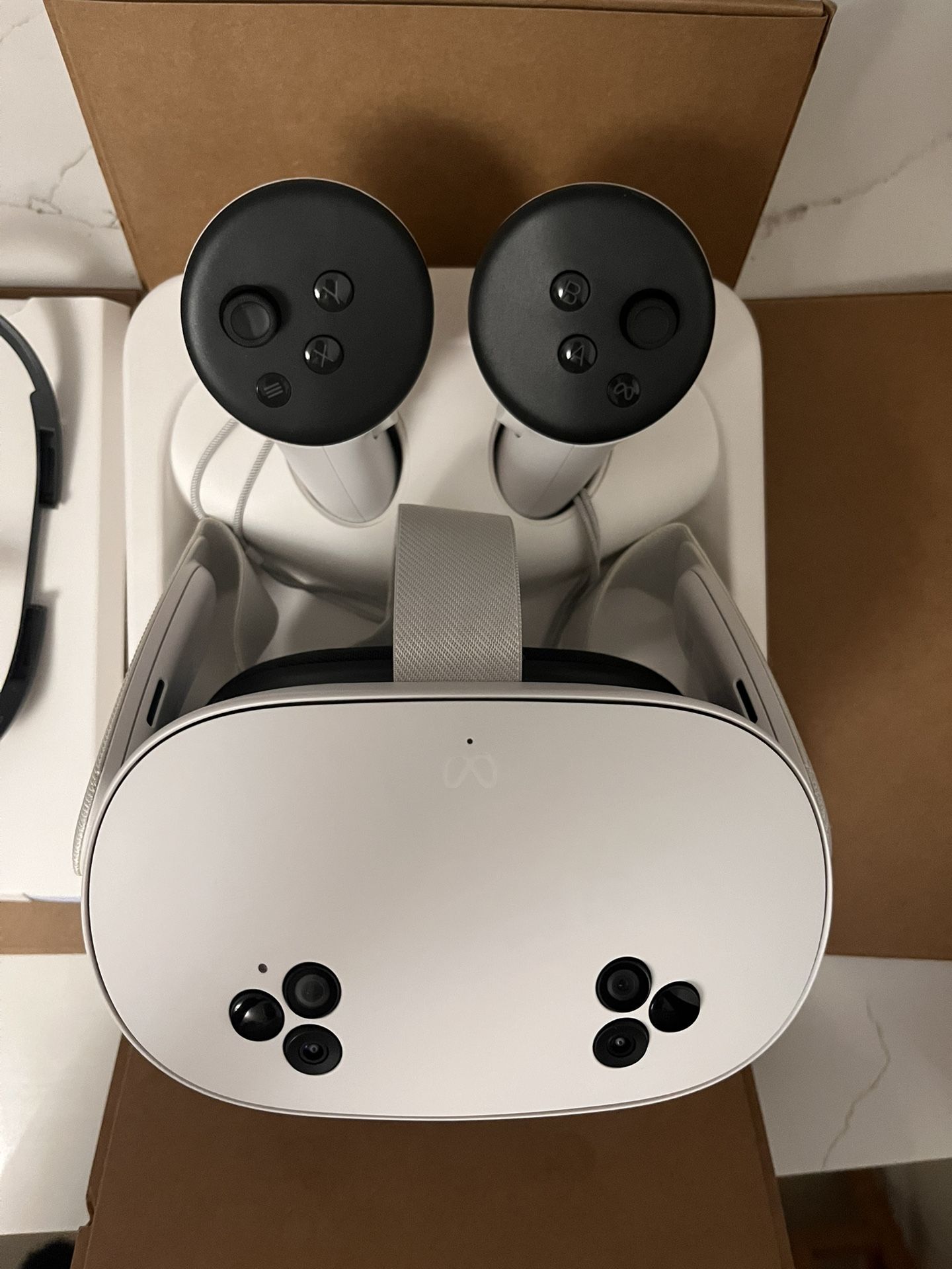 Meta Quest 3S ARKHAM SHADOW VR Headset