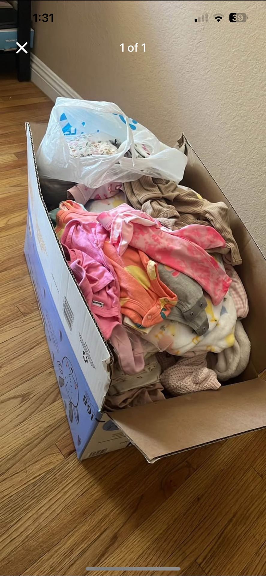 Lot Of Baby Girl Clothes , Swaddles And Blankets
