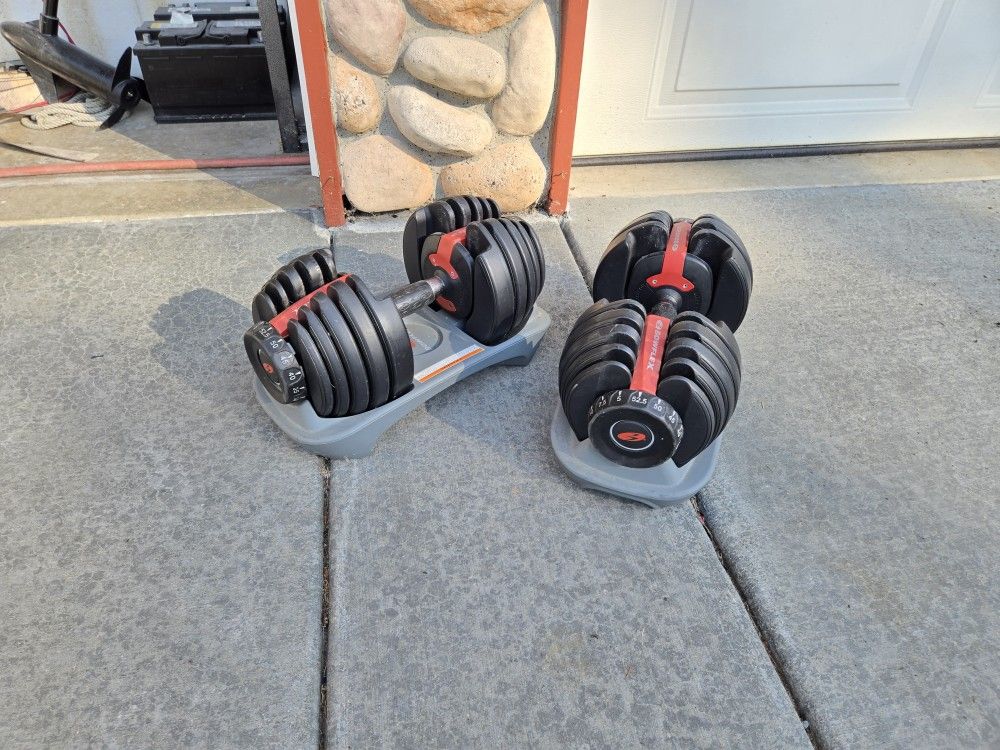 BowFlex Results Series 552 SelectTech Dumbbells, 5 to 52.5 lbs per adjustable each, set of 2