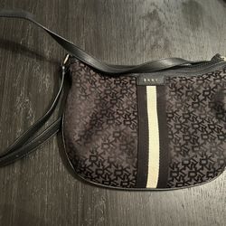 Women's Crossbody Purse DKNY