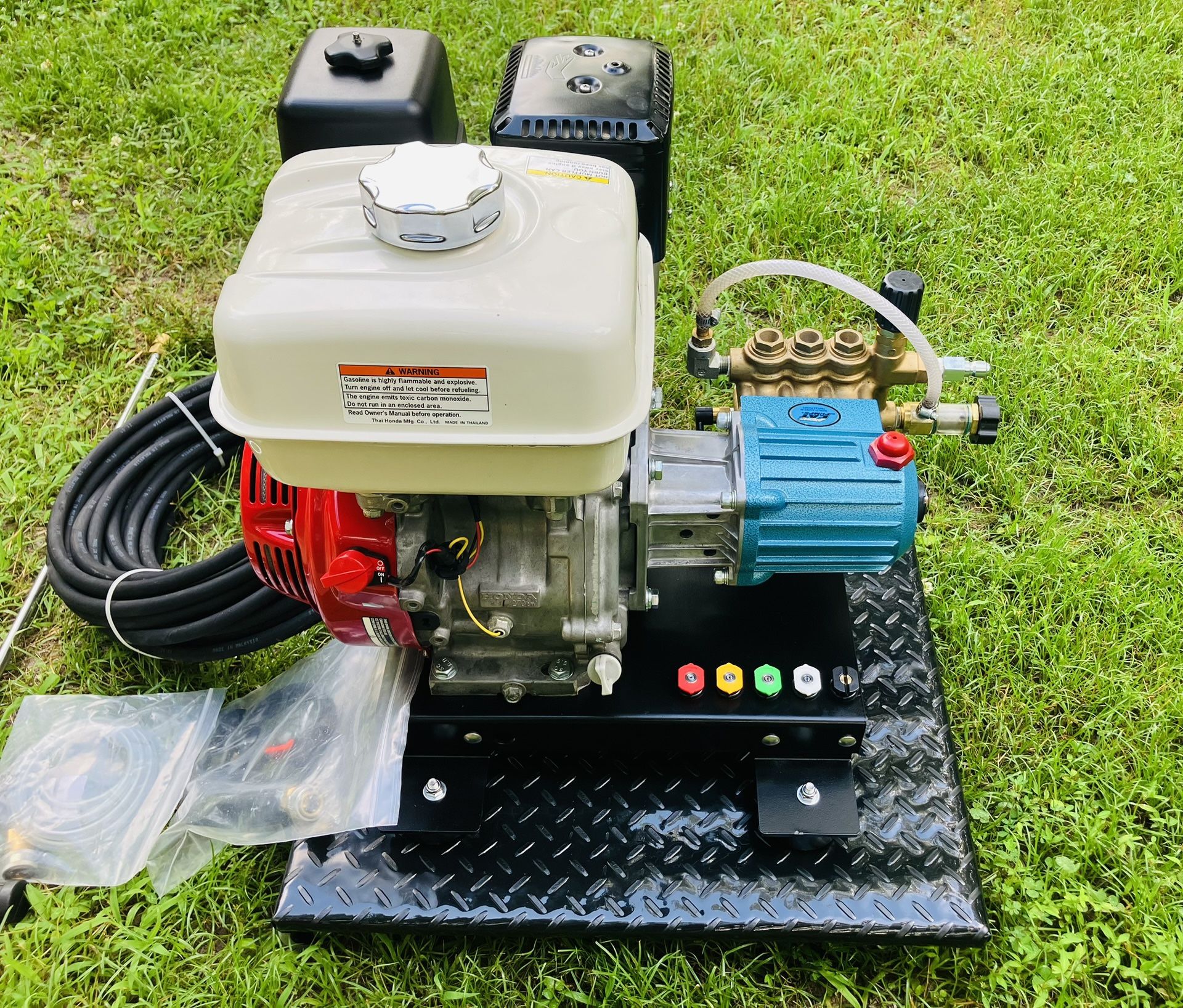 SKID - HONDA GX270 - CAT PUMP - 4000 PSI - POWER PRESSURE WASHER