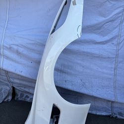 2018 Aston Martin Vanquish Right Fender