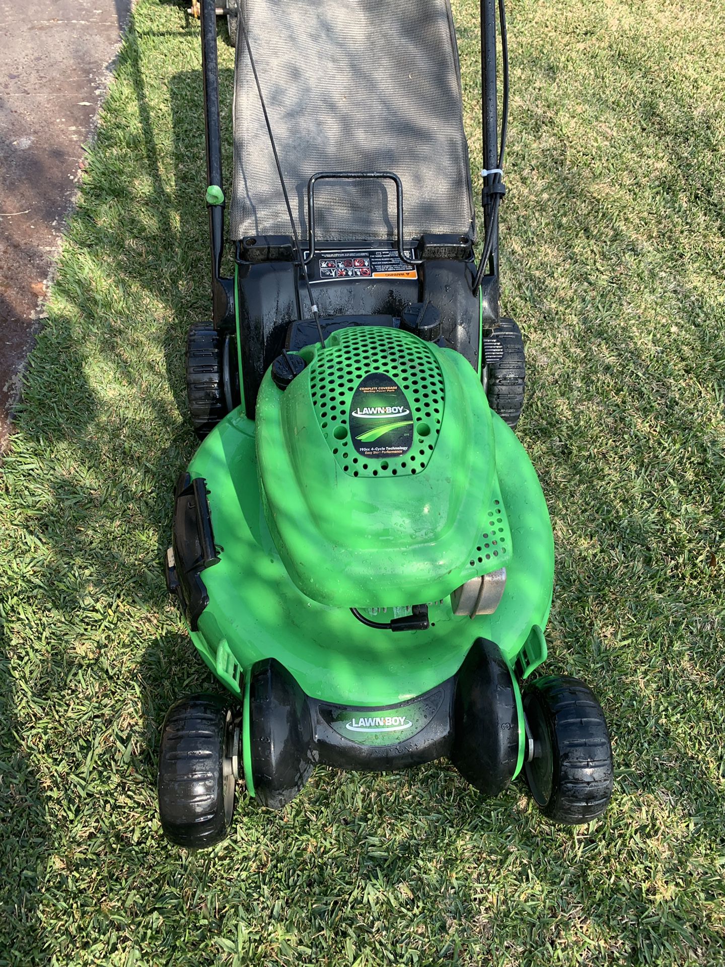 Self propelled lawn mower $140 works perfect