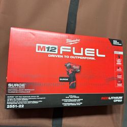 Milwaukee 2551-22 M12 FUEL 12V SURGE 1/4 Inch Hex Hydraulic Driver Kit