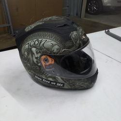 Large 60cm Icon Airframe E1 Pro Shield Hydra Dry Skull  Crossbones Sombrero Hat Motorcycle Helmet