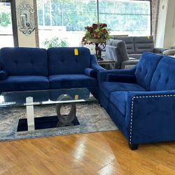 Sofa And Loveseat/Living Room Furniture 