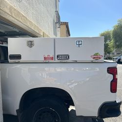 Universal Truck Toolbox