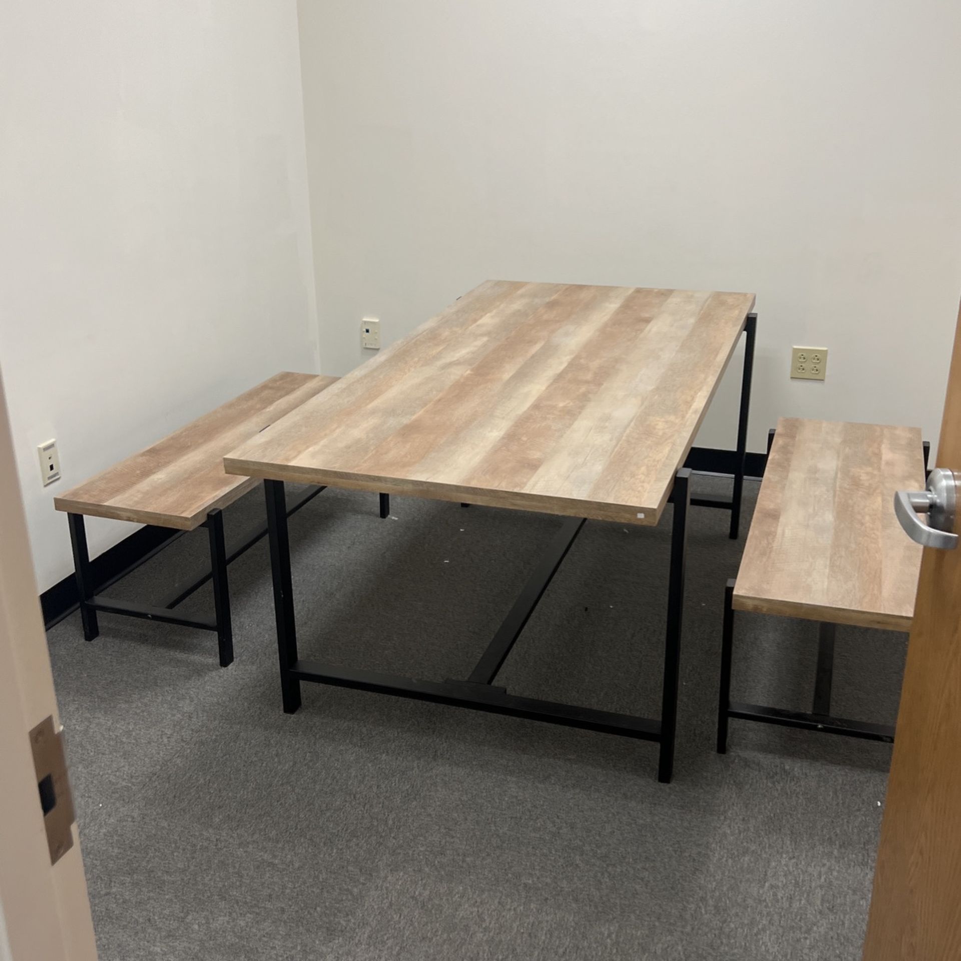 Outdoor/indoor Dining Table With Seating Bench