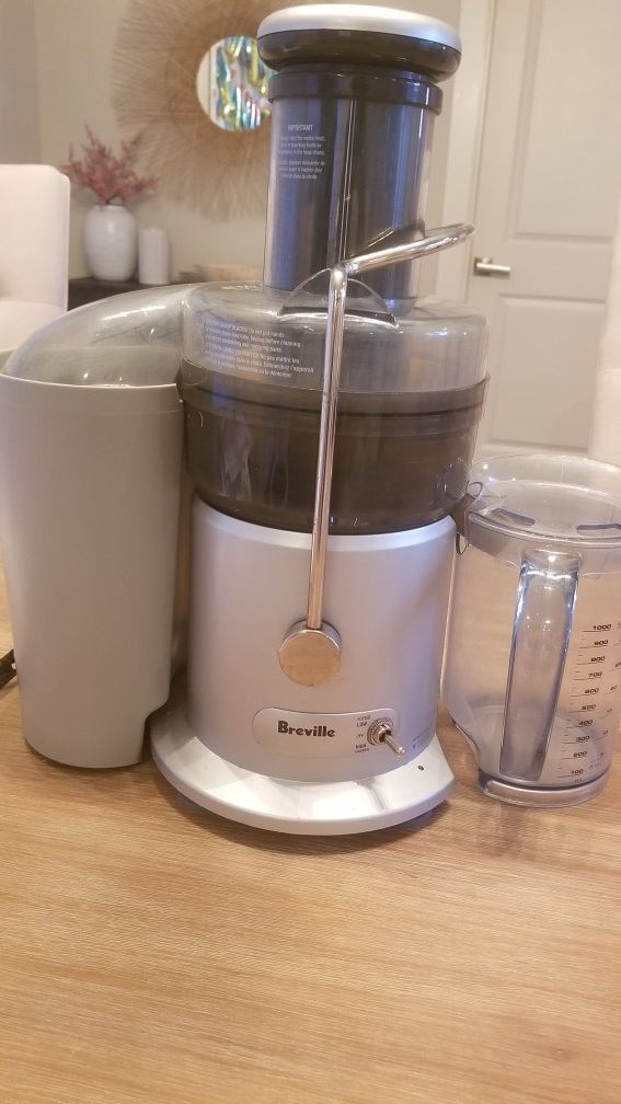 Breville Fountain Plus Juicer JE98XL