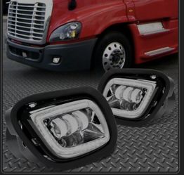 Fog Lights Lamp Chrome w/LED Halo Ring For Freightliner Cascadia 08-17 Driver  side