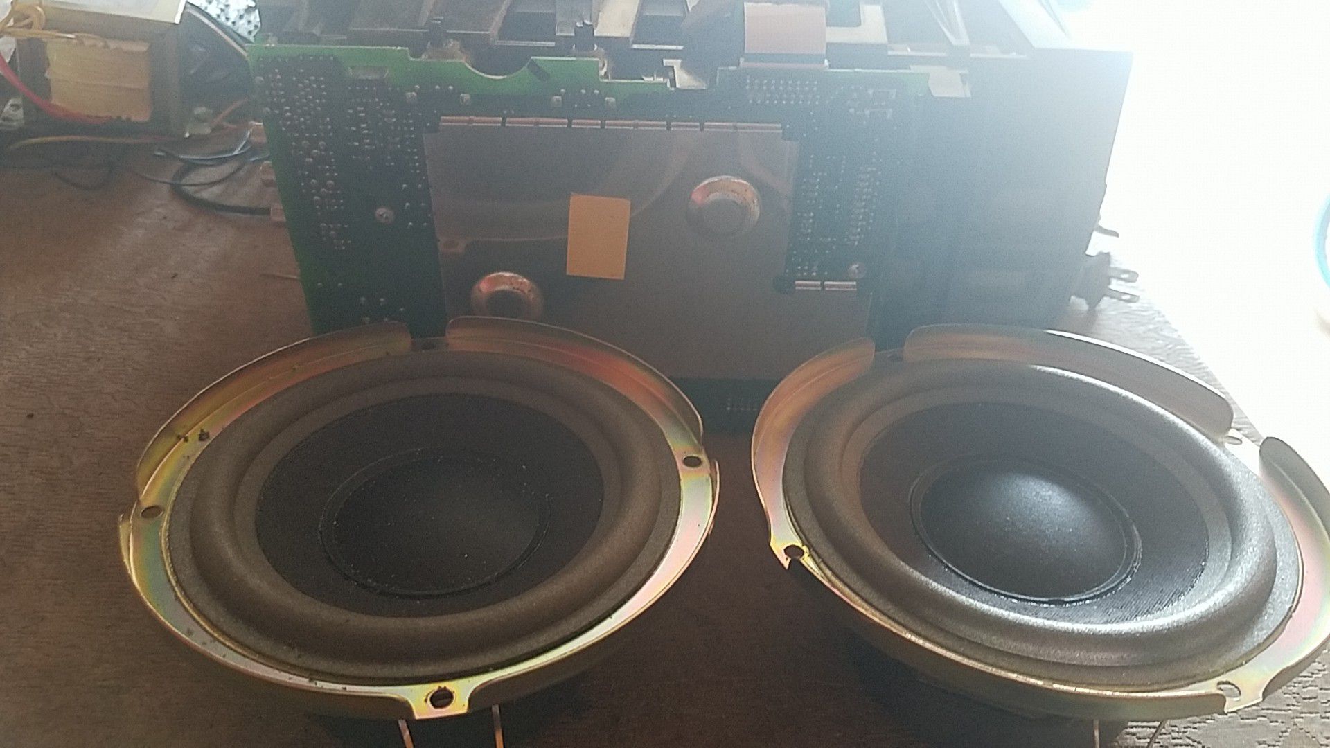 2 BOSE subwoofers 6 inch