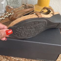 Sandals Bandolinos 