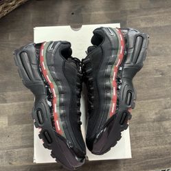 Size 10M /11.5W - Nike Air Max 95 SP Undefeated Black Sail Silver UNDFTD
