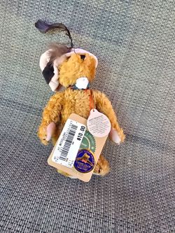 Boyds Bears "Chanel de la Plumtete"
