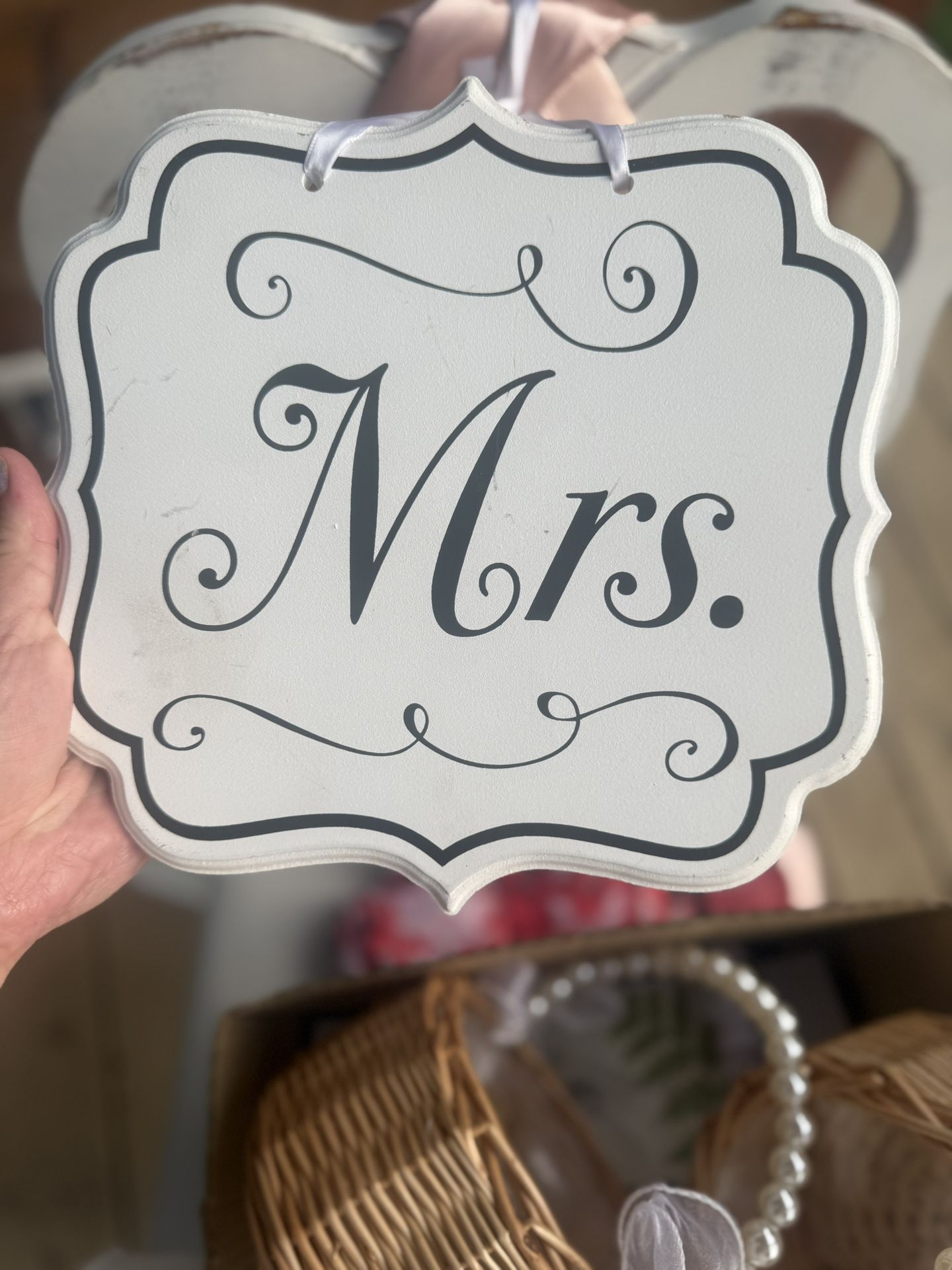 Cute Mrs Sign