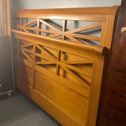 Wood Bed Frame (King Size)