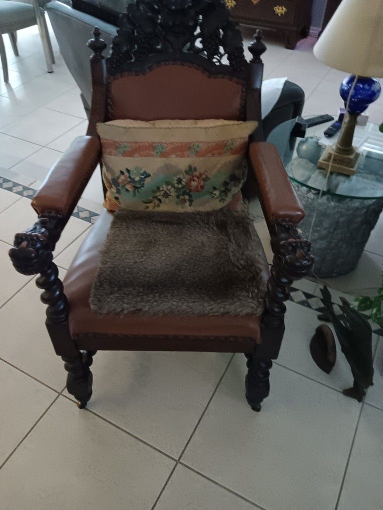 Antique Bacis Wine God Chair
