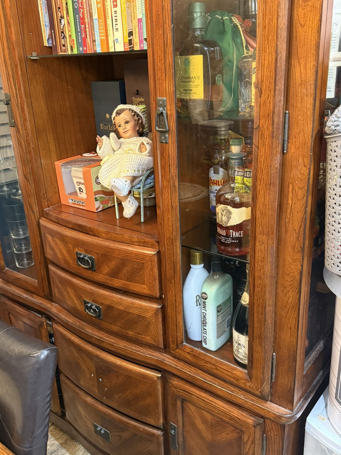 Comedor Y Mueble Para Copas