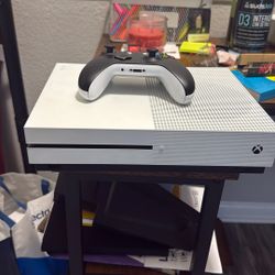 Xbox One S 1TB