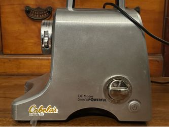 Cabela’s Pro Series DC Meat Grinder – Quiet & Powerful – Works Great
