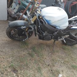05 Suzuki Gsxr Parts Only