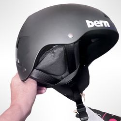 New Bern Helmet “Macon” Large Matte Black