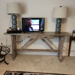 Bassett Console Table