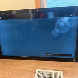 Sony TV , 46”, Black 