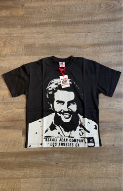 Men’s black tee shirt size M