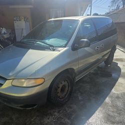 2000 Dodge Caravan
