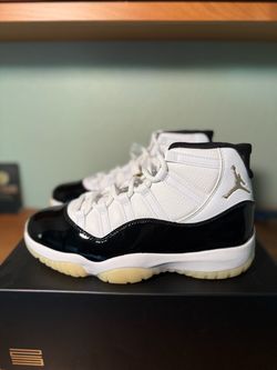 Size 9 Nike Jordan 11 Gratitude