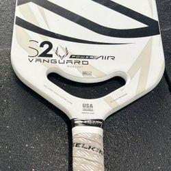 Selkirk- Pickleball Paddle