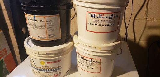 Paint and supplies for Screen Printing