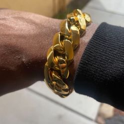 Miami Cuban Link Gold Plated Bracelet High Quality 20mm