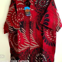 Authentic Tropical Hawaiian Cotton Batik Shirt size 

Fabric Type

100% NATURAL COTTON – This shirt is made from the highest quality Indonesian cotton