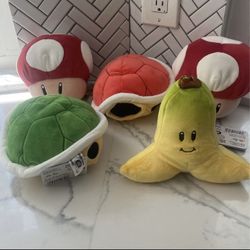 Super Mario Plushy