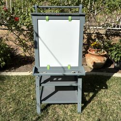 Kids Double-Sided Easel - Whiteboard & Chalkboard
