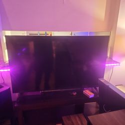 50" VIZIO SMART TV