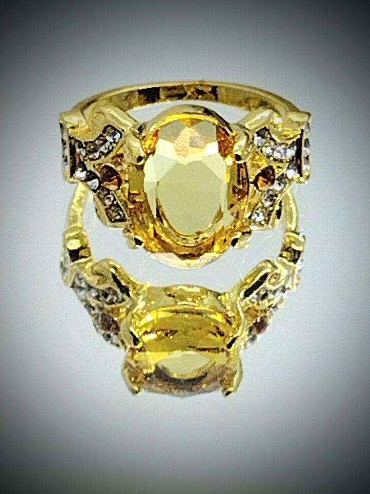 New Citrine colored Gold Ring