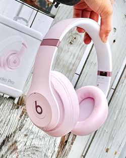 Beats Studio Pro Wireless Bluetooth Headphones