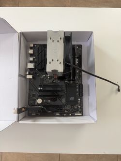 Motherboard and CPU Gigabyte B560 DS3H AC  w/ 11th gen i7-11700f