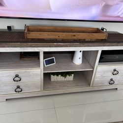 TV Table