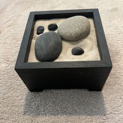 Mini Zen Garden With Rocks (6x6x4 Inches) $5