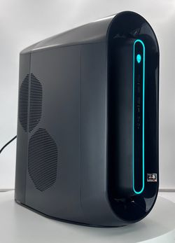 NVIDIA RTX 2080 Intel i9-9900 32GB DDR4 RAM 1TB SSD RGB Gaming PC