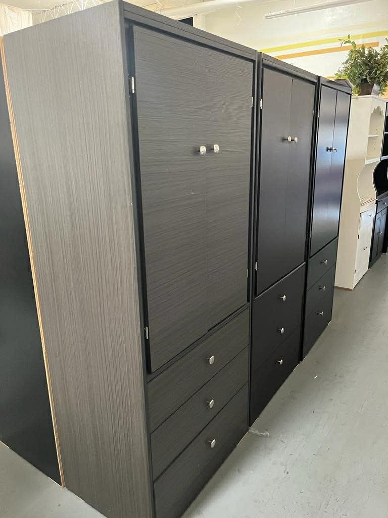 Tall Closet (( Colors 