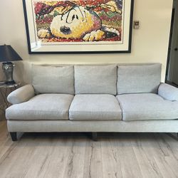 Isabella Fabric Sofa - Bernhardt Living (plush) 